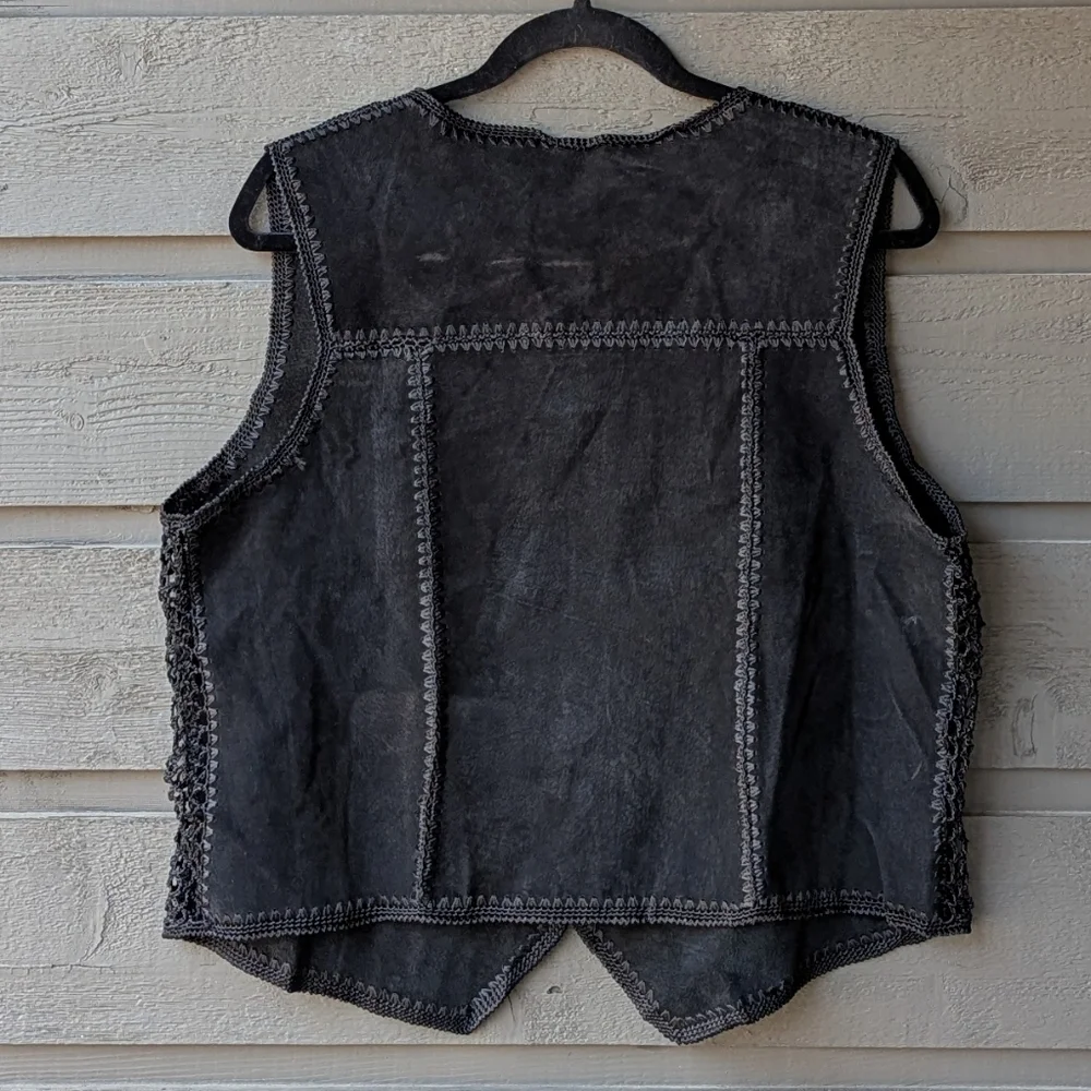 VTG 80s Black Suede Leather Crochet Patchwork Vest Size XL - Picture 4 of 6